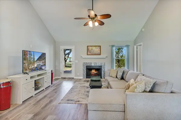 1716 Buttercup RD, Pflugerville, TX 78660
