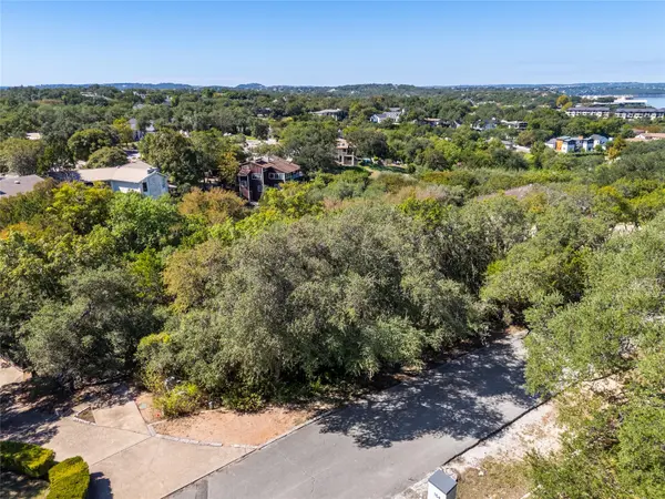 103 Firebird ST, Lakeway, TX 78734