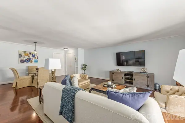 1323 Queens RD #421, Charlotte, NC 28207