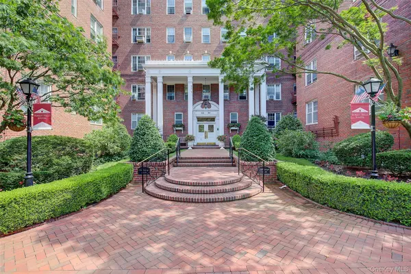 112-50 78th AVE #5H, Forest Hills, NY 11375
