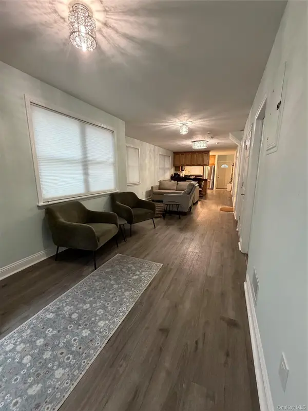 145-56 180th St, Springfield Gardens, NY 11434