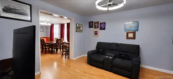 1522 Lurting AVE, Bronx, NY 10461