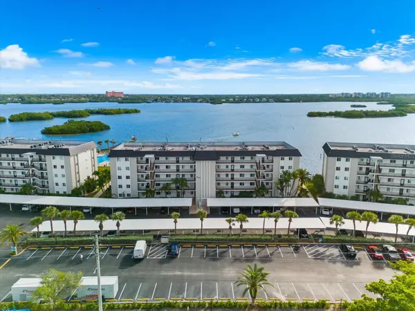 8911 MIDNIGHT PASS RD #511, Sarasota, FL 34242