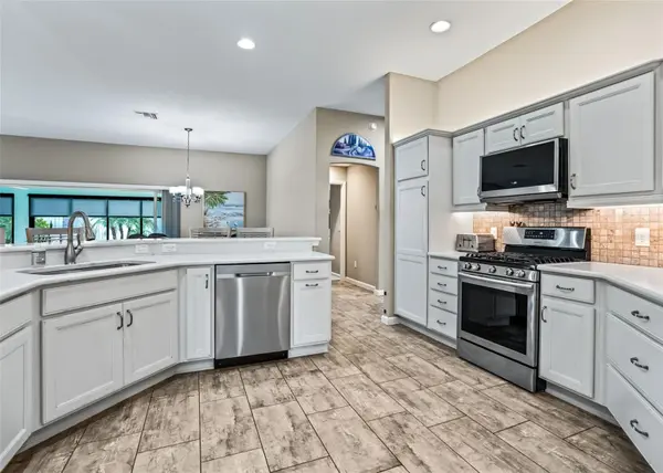 6065 KECKONEN DR, The Villages, FL 32163