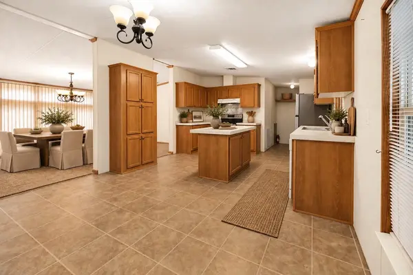 16145 SE 56TH PLACE RD, Ocklawaha, FL 32179