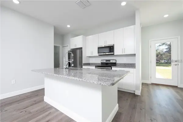 2433 AVENUE F NW, Winter Haven, FL 33880