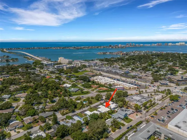 209 BEL FOREST DR #2, Belleair Bluffs, FL 33770