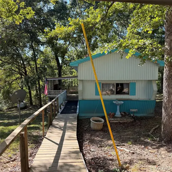 73 Greenwood Drive, Wappapello, MO 63966