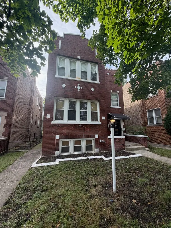 7524 S Wentworth AVE, Chicago, IL 60620