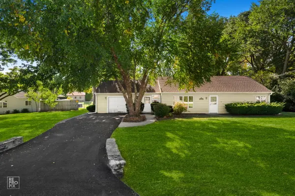 1231 60th ST, La Grange Highlands, IL 60525