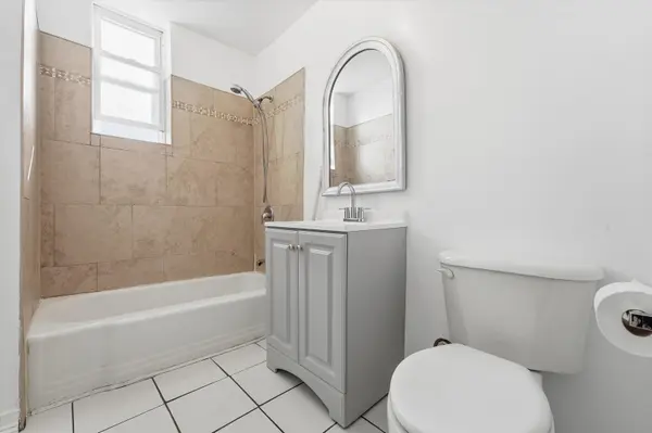 4333 W Dickens AVE, Chicago, IL 60639