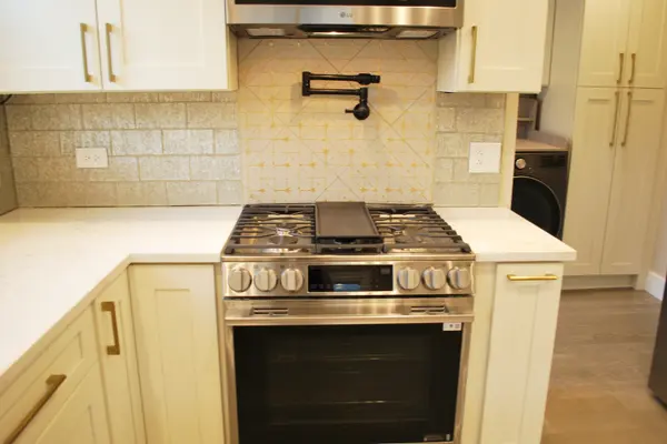 11418 S Avon AVE, Alsip, IL 60803