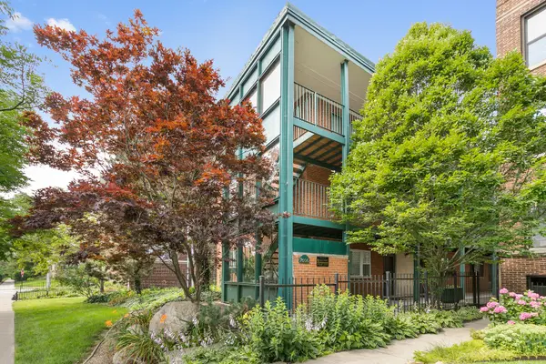 7606 N Eastlake TER #2B, Chicago, IL 60626