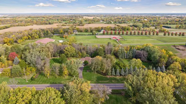 17830 N Diamond Lake RD, Dayton, MN 55327
