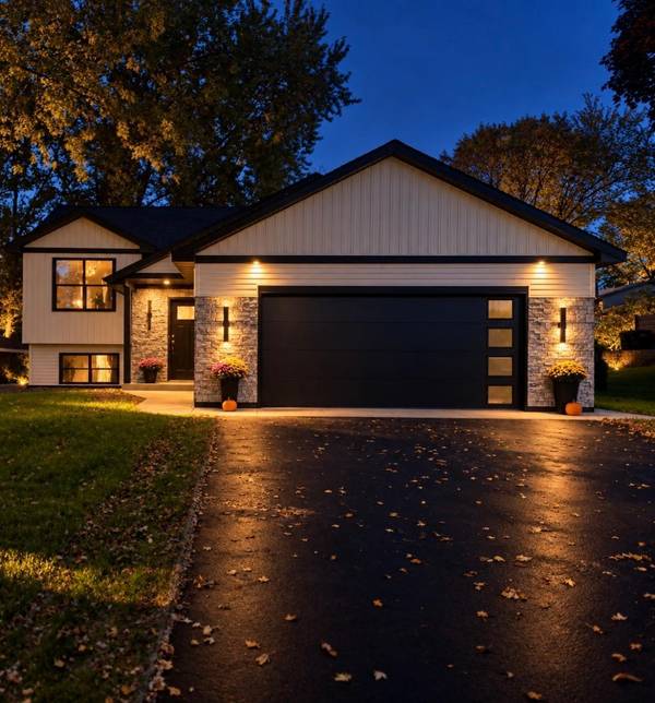 15051 Upper 63rd Street North, Stillwater, MN 55082