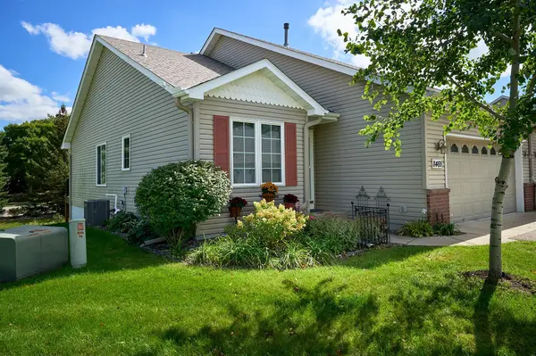 8469 Powers PL, Chanhassen, MN 55317