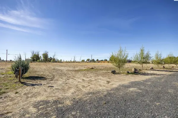 7814 NE Road D.7, Moses Lake, WA 98837