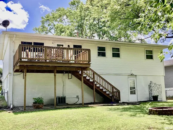 2423 PINTURA CT, Peoria, IL 61614