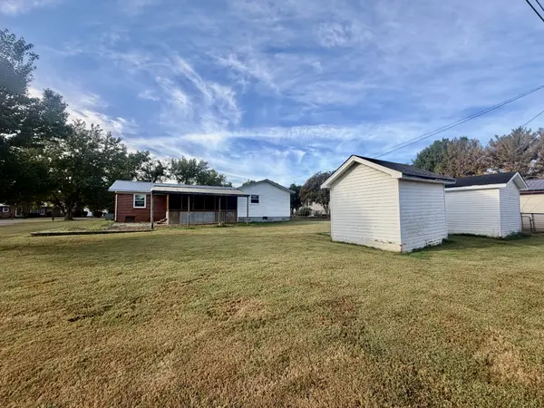 410 Kirk St, Lawrenceburg, TN 38464