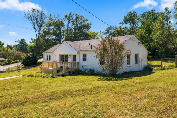 3603 Hewlett Dr, Nashville, TN 37211
