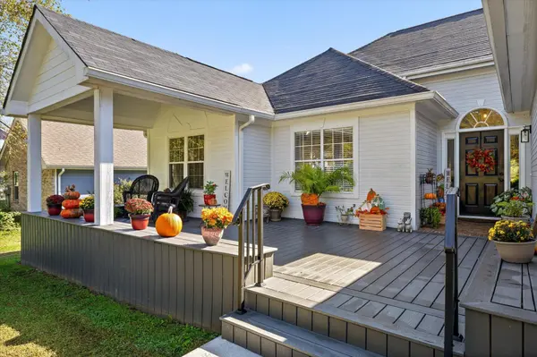 5710 Edgmon Road, Ooltewah, TN 37363