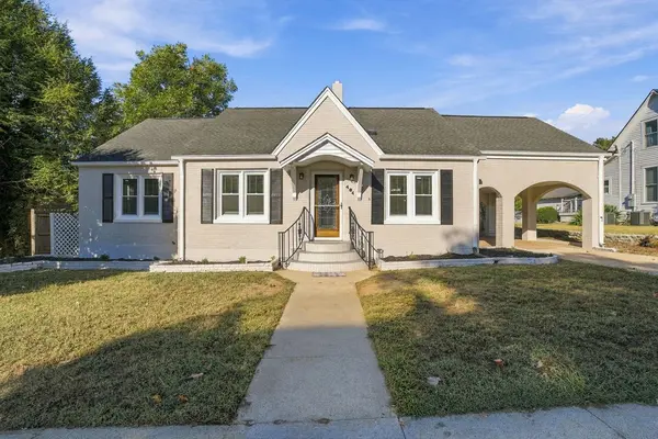 404 2nd Ave, Fayetteville, TN 37334