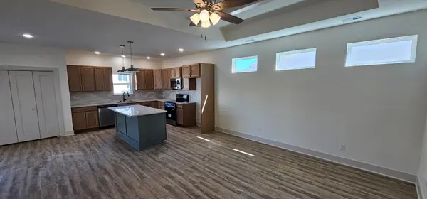 5109 N Toben Ct, Bel Aire, KS 67226
