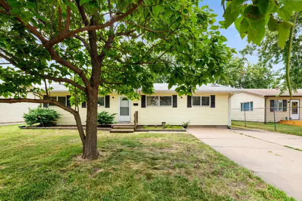 3327 S All Hallows Ave,  Wichita,  KS 67217