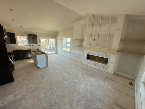 8967 E Joshua St, Bel Aire, KS 67226