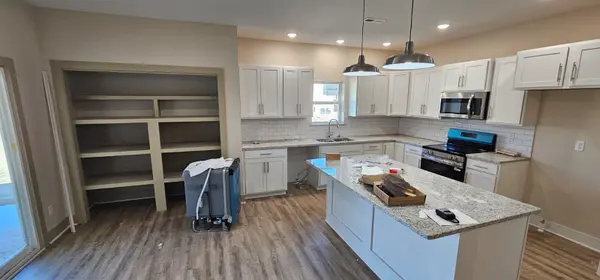 5097 N Toben Dr., Bel Aire, KS 67226