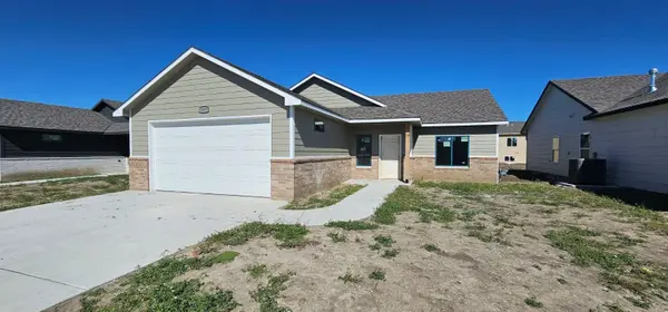 5097 N Toben Dr., Bel Aire, KS 67226