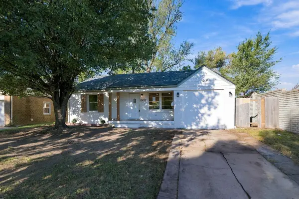 601 S Calhoun, Wichita, KS 67207