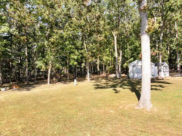 9 Pin Oak CT, Cuba, MO 65453