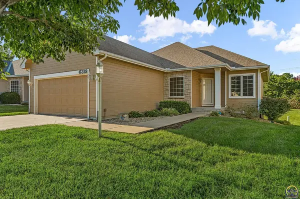 6318 SW Monarch CT, Topeka, KS 66610