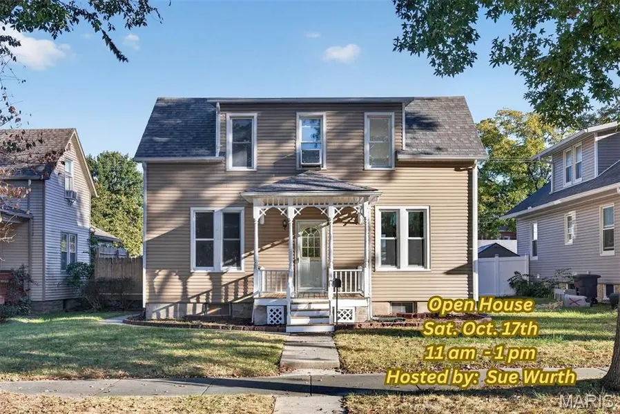 1011 13th ST, Highland, IL 62249