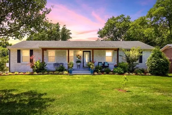1614 Minerva Dr, Murfreesboro, TN 37130