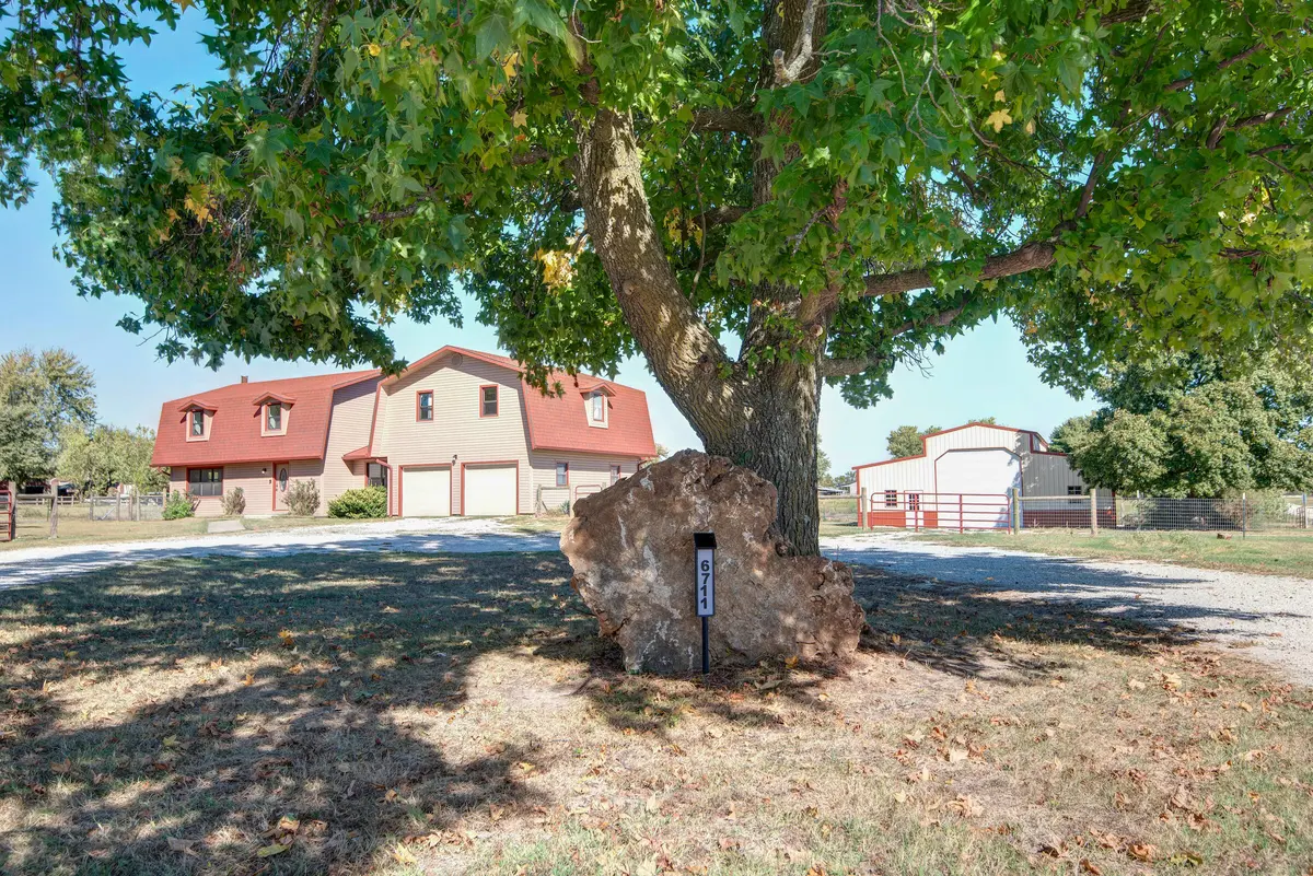 6711 N Farm Road 97, Willard, MO 65781