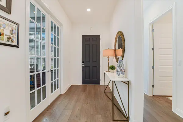 110 Diamond Point RD, Georgetown, TX 78633