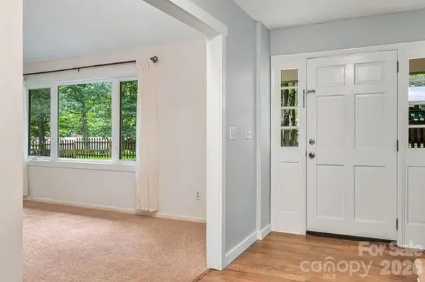 94 West Ridge RD, Mars Hill, NC 28754