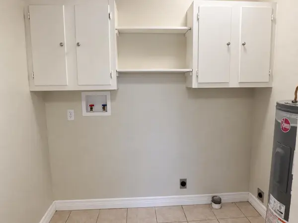 1635 B River Oaks Dr, Kingsland, TX 78639