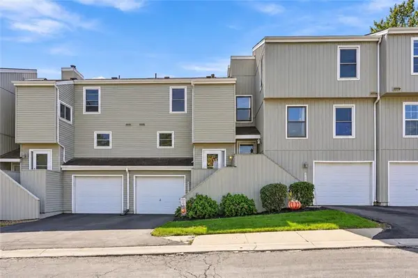 8681 W 108TH PL, Overland Park, KS 66210