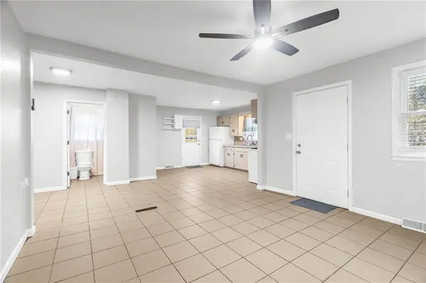 1302 S Hedges AVE, Independence, MO 64052