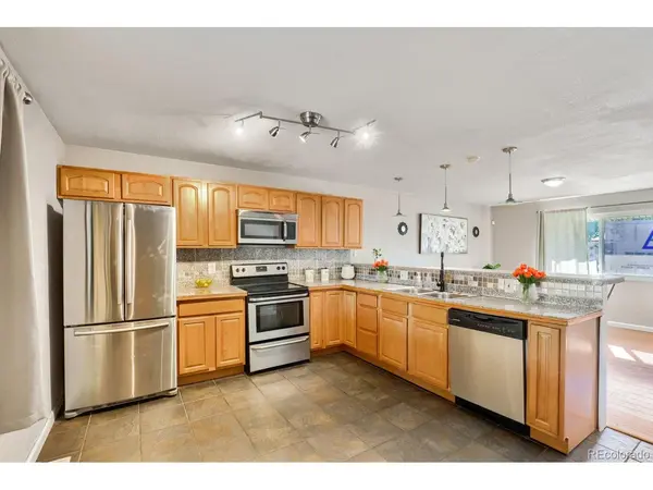5151 Crown, Denver, CO 80239