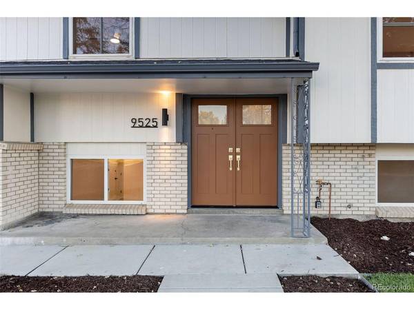 9525 W Wesley, Lakewood, CO 80227