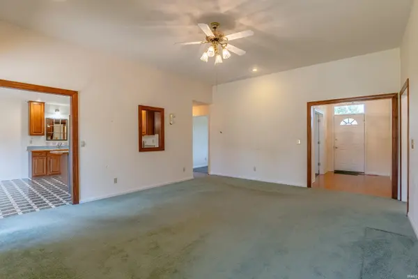 130 N Faith WAY, Evansville, IN 47712