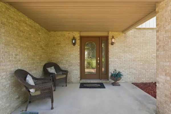8504 Wilderness RD, Muncie, IN 47303