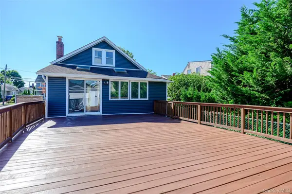 134 Soper ST, Oceanside, NY 11572