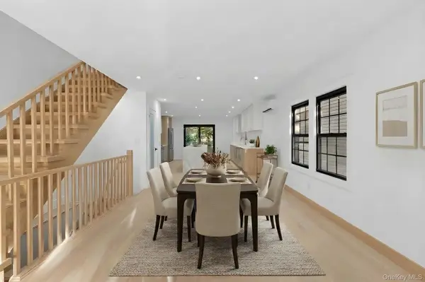 6923 Alderton ST, Rego Park, NY 11374
