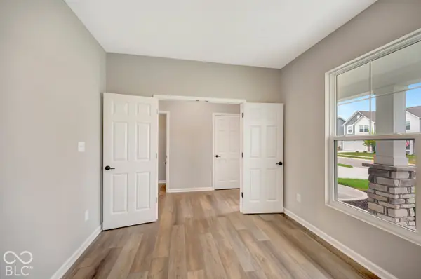 6132 Paperbark WAY, Indianapolis, IN 46259