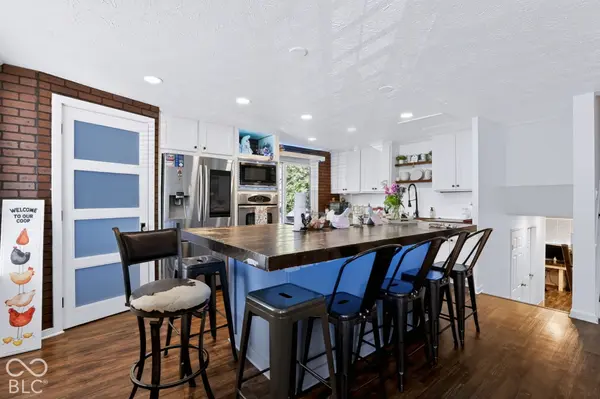 6524 Breeds Hill CT, Indianapolis, IN 46237